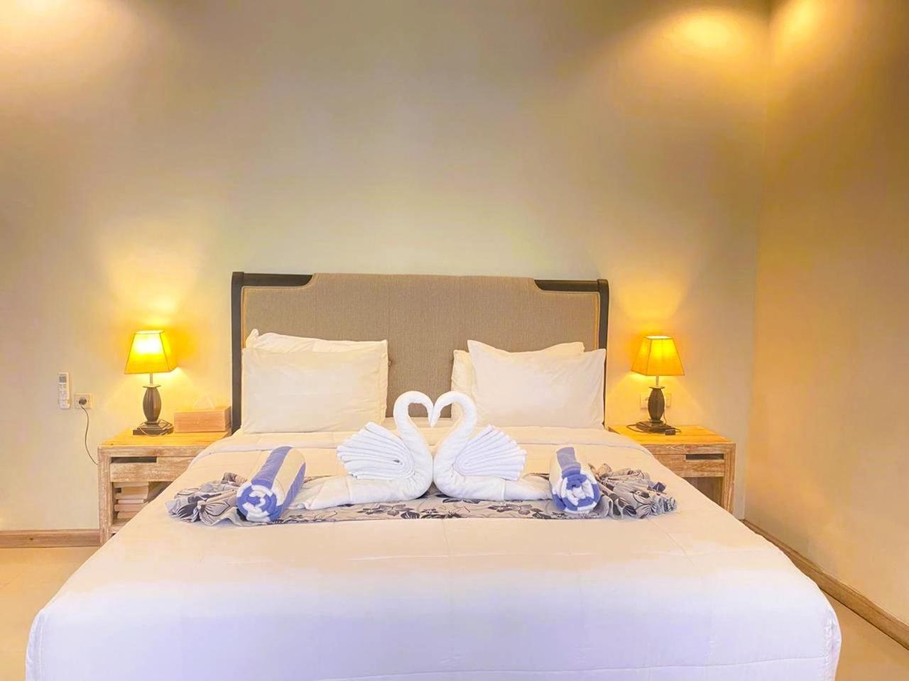 Solaluna Beach Homestay 아메드 외부 사진
