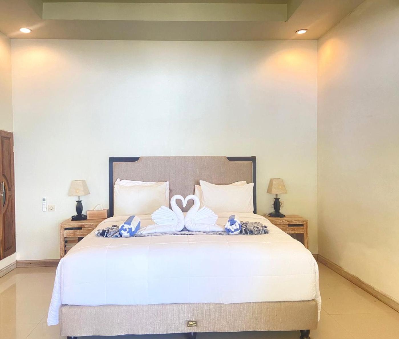 Solaluna Beach Homestay 아메드 외부 사진