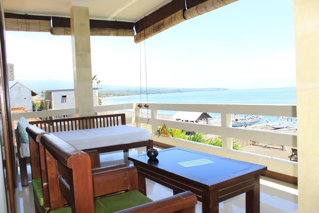 Solaluna Beach Homestay 아메드 외부 사진