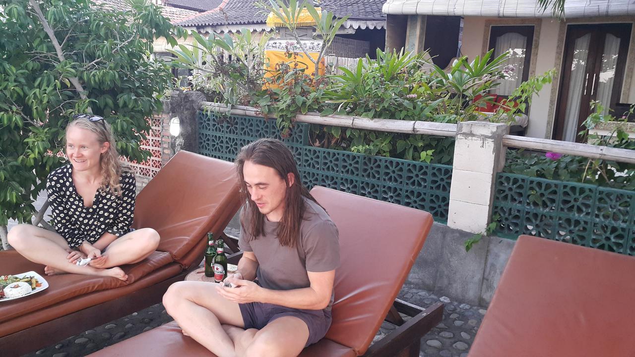Solaluna Beach Homestay 아메드 외부 사진